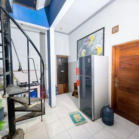 Mutiara Babarsari Homestay Jogja Yogyakarta Ngoại thất bức ảnh