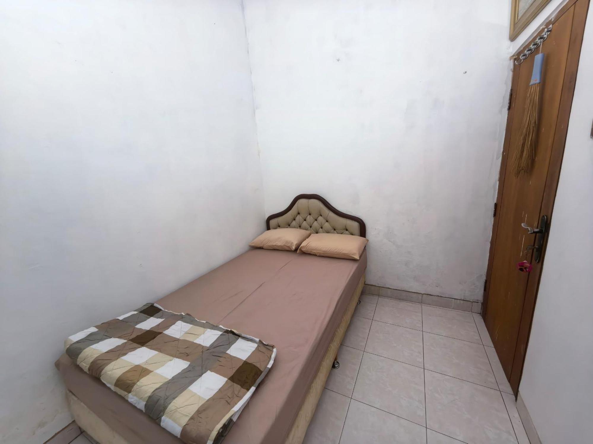 Mutiara Babarsari Homestay Jogja Yogyakarta Ngoại thất bức ảnh